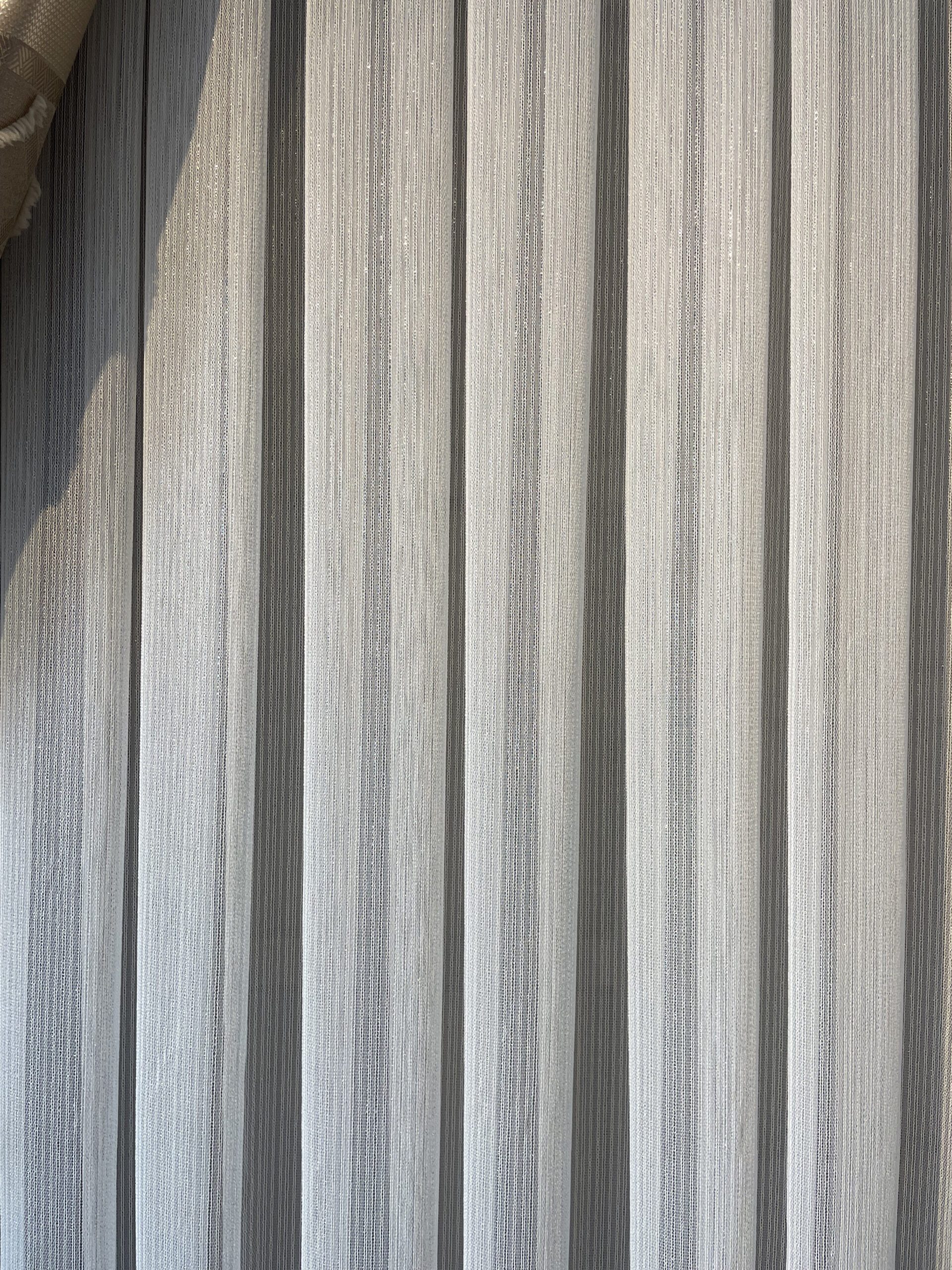 Küçük Çalık Simli Çelık Perde